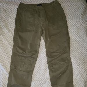 American Eagle olive green pants